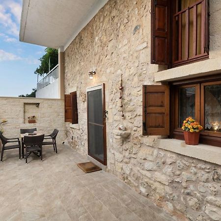 Pagonas Traditional House Mourion  Luaran gambar
